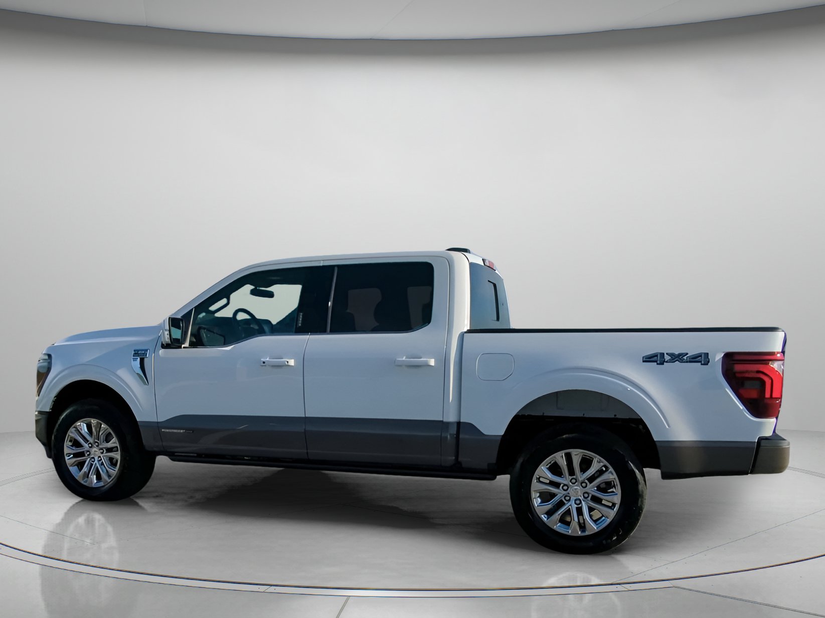 New 2026 Ford F150 King Ranch w/ Equipment Group 601A High AWD/4WD image 18