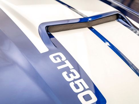 Used 2012 Ford Mustang GT Premium w/ Electronics Pkg image 32