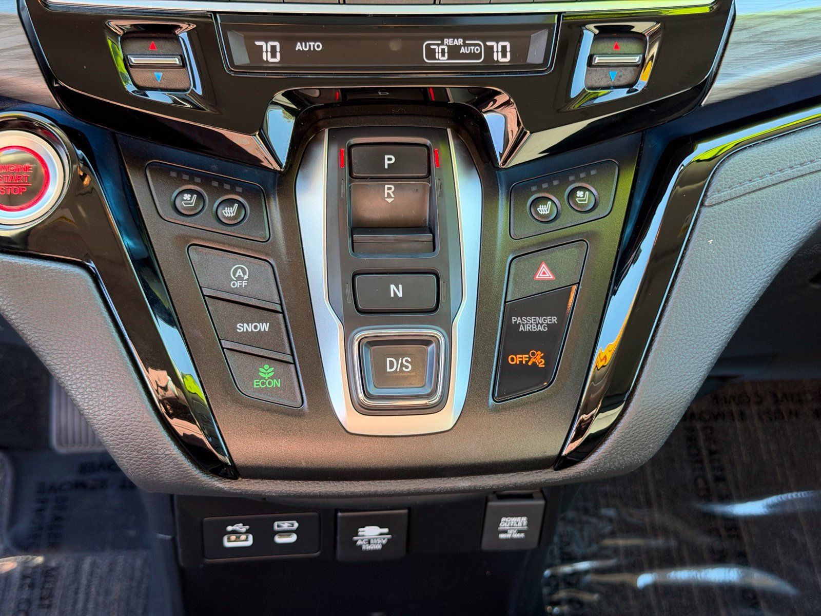 Used 2025 Honda Odyssey Elite image 23
