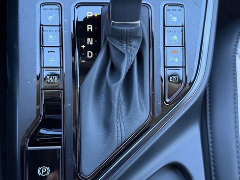 New 2026 Kia Niro SX image 18