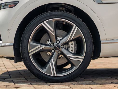 Used 2025 Genesis GV80 3.5T Prestige AWD/4WD image 15