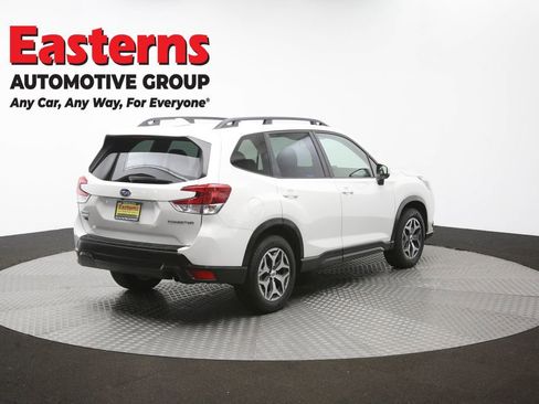 Used 2022 Subaru Forester Premium AWD/4WD image 44