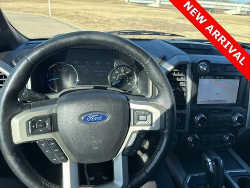Used 2018 Ford F150 Lariat w/ Equipment Group 502A Luxury image 15