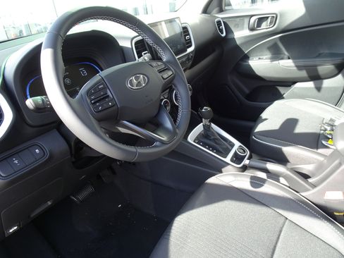 New 2026 Hyundai Venue SEL image 10