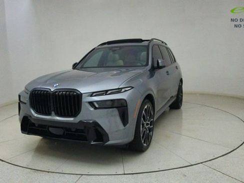 Used 2024 BMW X7 xDrive40i w/ Executive Package AWD/4WD image 74