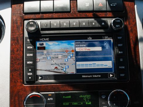 Used 2013 Ford Expedition EL King Ranch RWD image 17