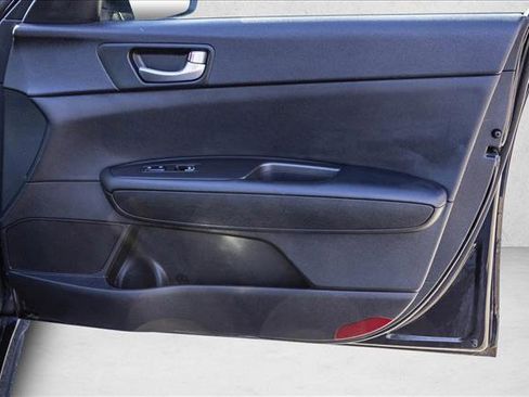 Used 2017 Kia Optima LX w/ Technology Package image 30