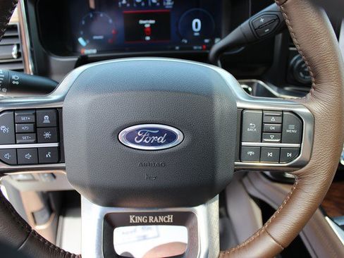 Used 2026 Ford F450 King Ranch w/ FX4 Off-Road Package AWD/4WD image 14