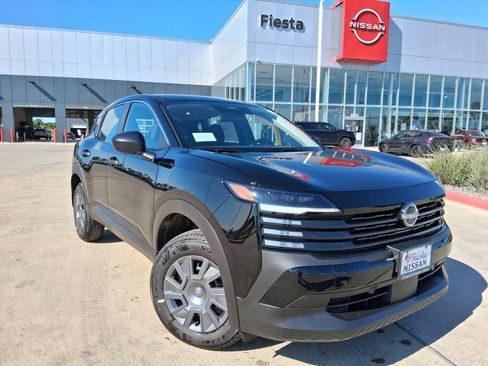 New 2026 Nissan Kicks S image 1