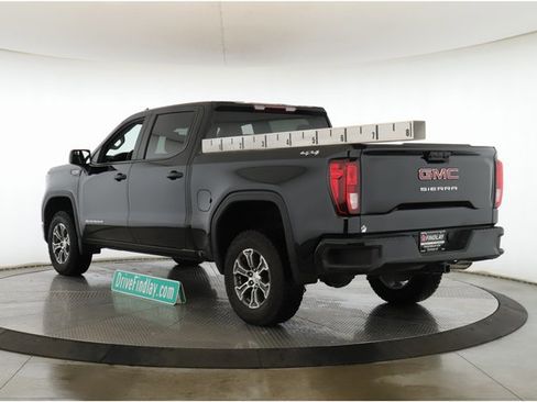 Used 2024 GMC Sierra 1500 Pro w/ Graphite Edition image 8