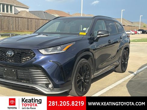 Used 2025 Toyota Highlander XSE AWD/4WD image 7
