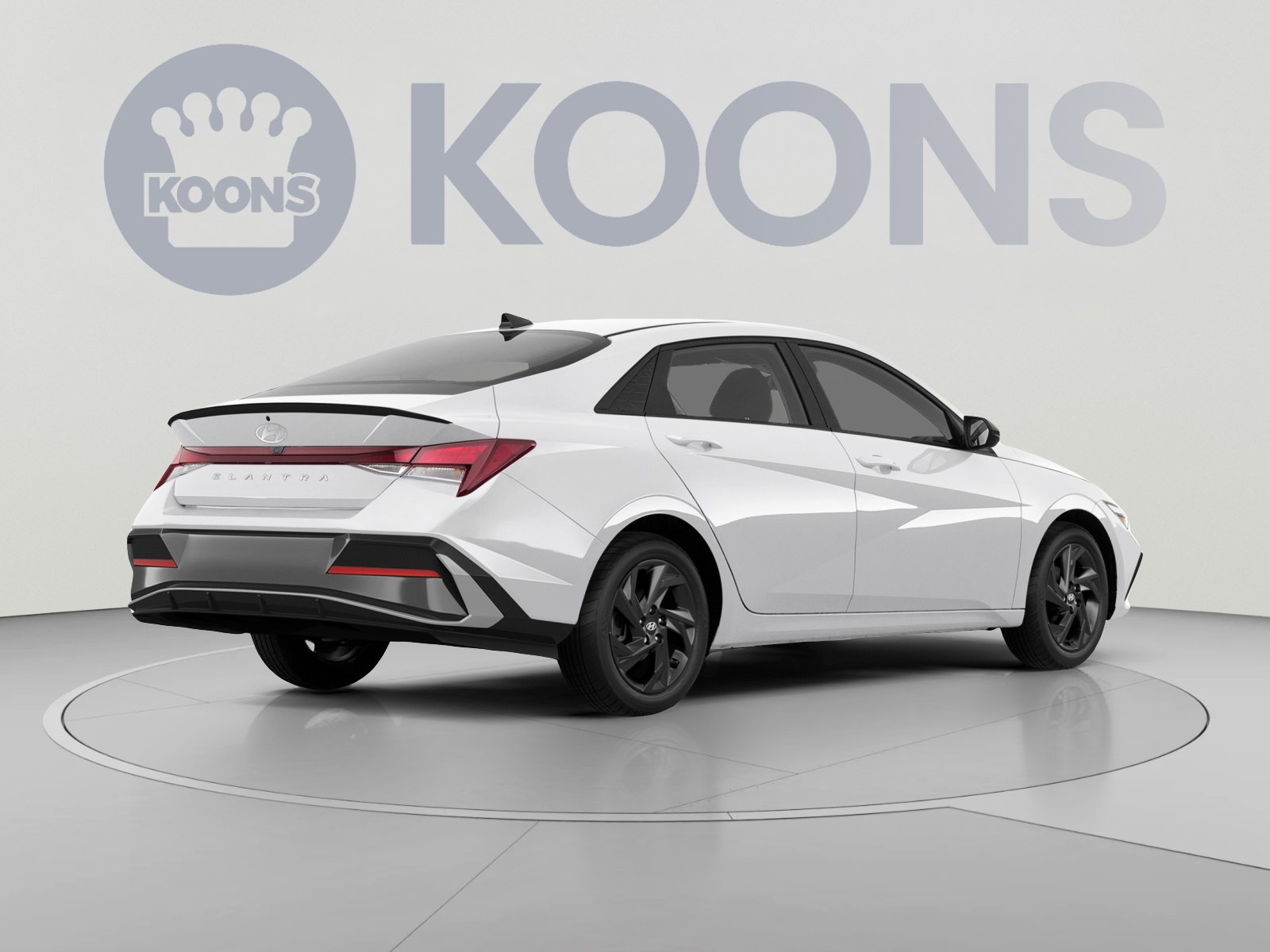 Used 2026 Hyundai Elantra Sport FWD image 4