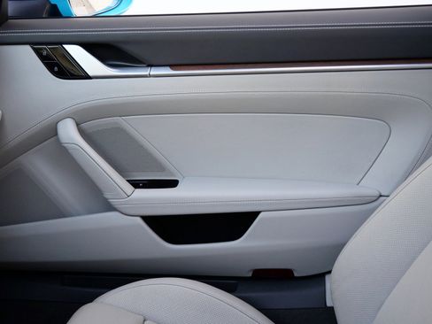 Used 2021 Porsche 911 Carrera S image 15