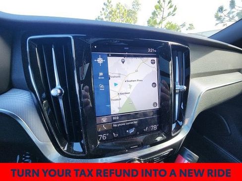 Used 2019 Volvo S60 T6 R-Design image 24