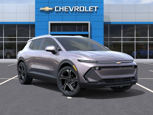 New 2026 Chevrolet Equinox EV LT w/ Convenience Package II FWD image 31