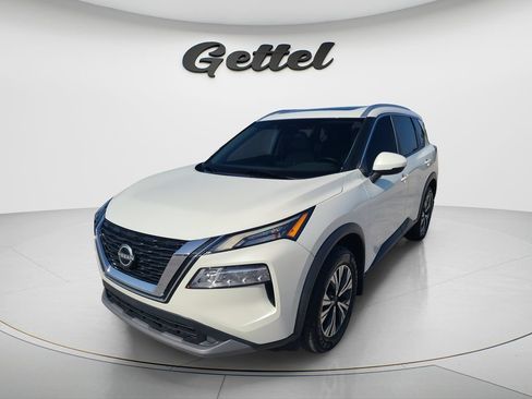 Used 2022 Nissan Rogue SV w/ SV Premium Package FWD image 1