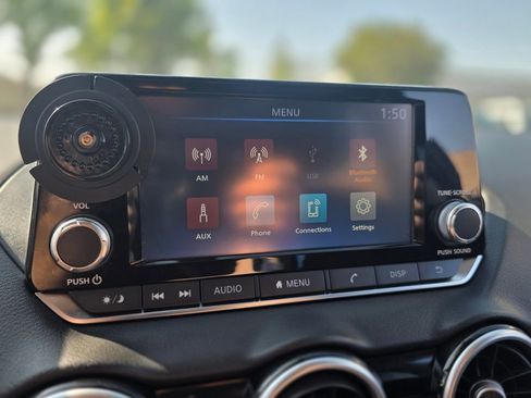 Used 2024 Nissan Sentra S image 23