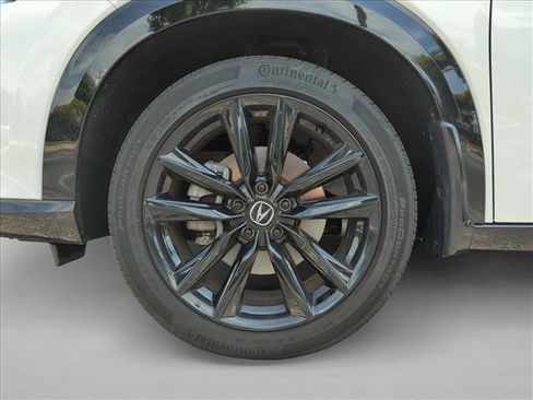 Used 2025 Acura ADX A-Spec FWD image 13