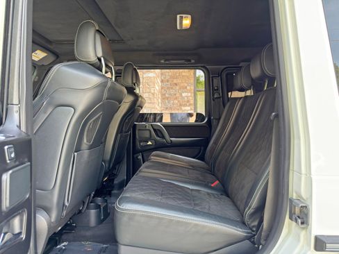 Used 2018 Mercedes-Benz G 550 Squared image 43