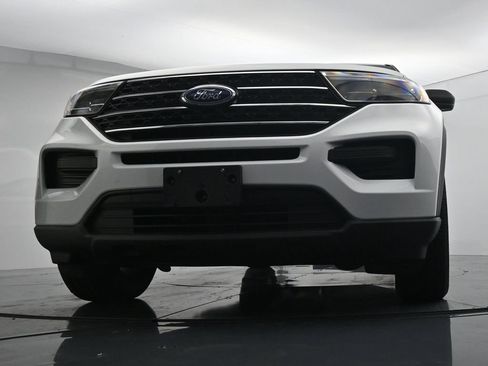 Used 2020 Ford Explorer XLT w/ Class III Trailer Tow Package AWD/4WD image 33
