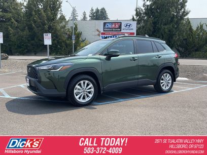 Used 2022 Toyota Corolla Cross LE w/ Moonroof Package