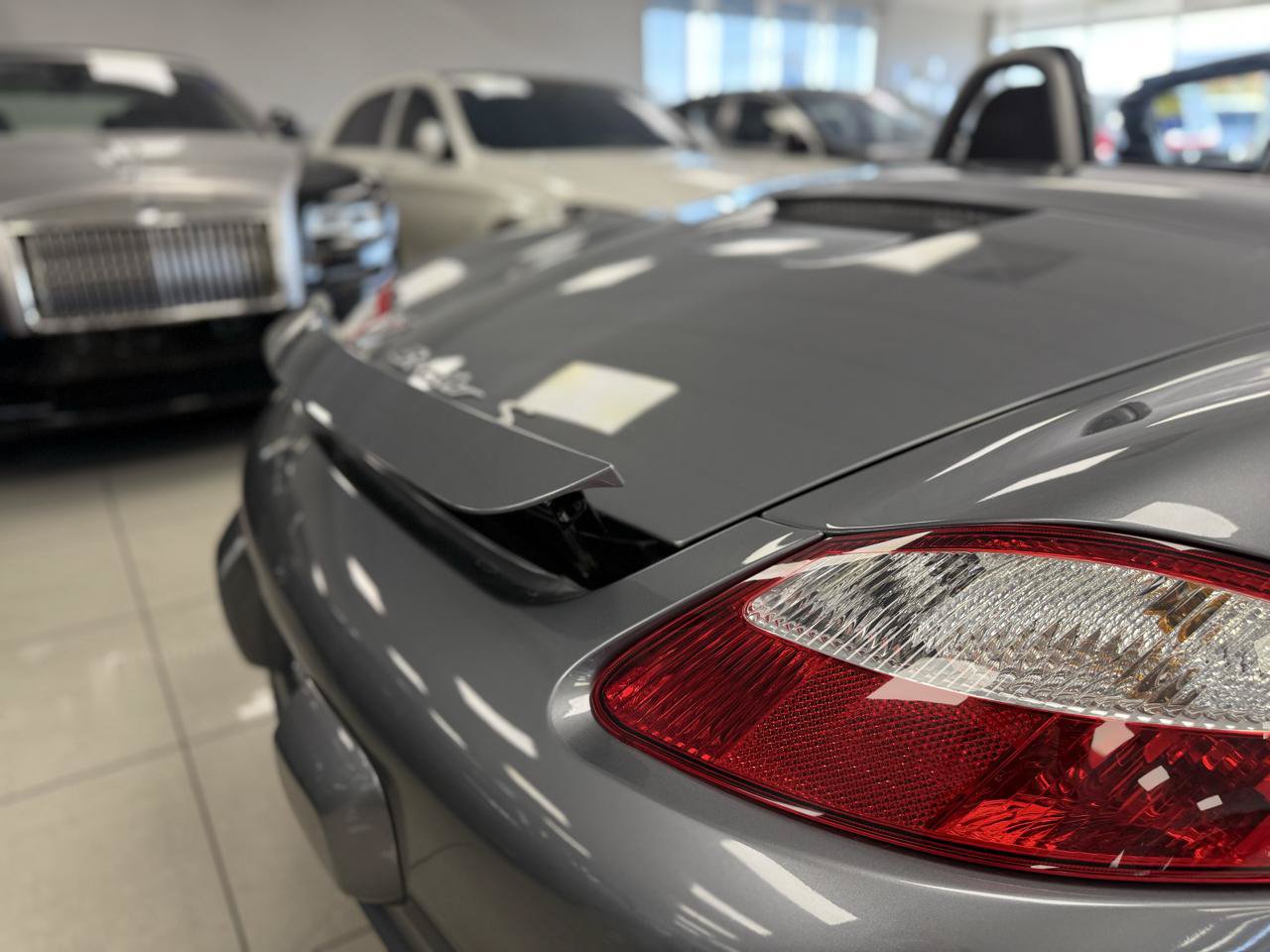 Used 2005 Porsche Boxster S RWD image 25