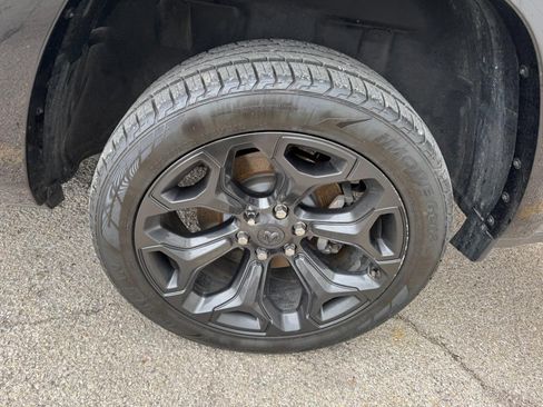 Used 2023 RAM 1500 Limited image 5