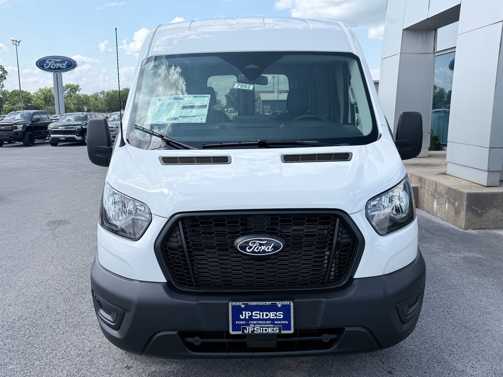 New 2026 Ford Transit 250 148 Medium Roof RWD image 2