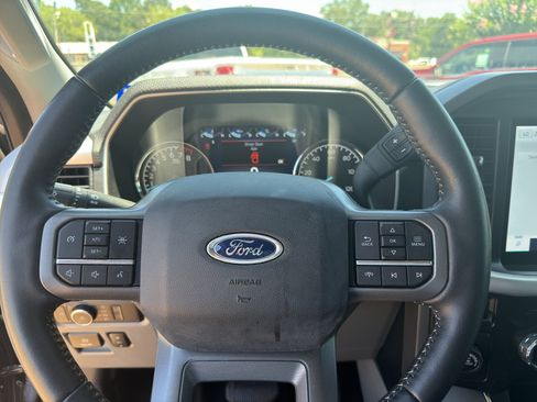 Used 2022 Ford F150 XLT w/ Equipment Group 302A High RWD image 20