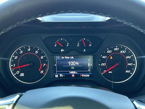 Used 2023 Chevrolet Camaro LT RWD image 9