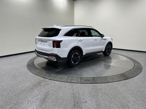 New 2026 Kia Sorento S image 6