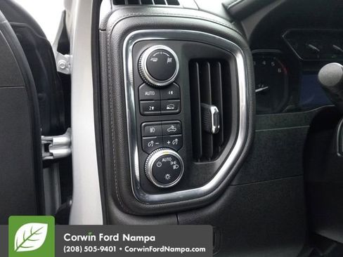 Used 2019 GMC Sierra 1500 SLE image 13