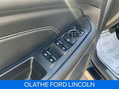 Certified 2021 Ford Edge Titanium AWD/4WD image 15