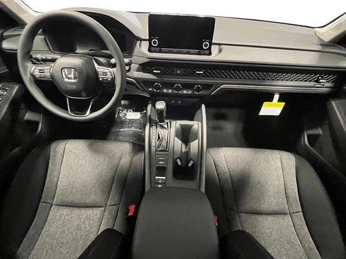 New 2025 Honda Accord SE image 18