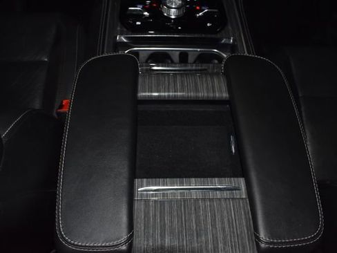 Used 2022 Jeep Wagoneer Series III w/ Premium Group I image 21