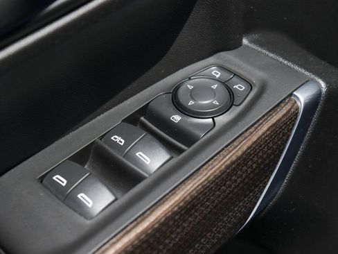 Used 2021 Chevrolet Silverado 1500 LT Trail Boss w/ Convenience Package II image 16