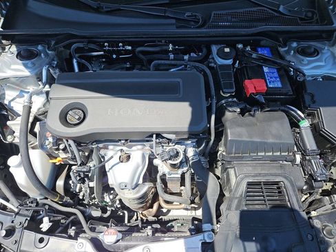 Certified 2025 Honda Civic Sport image 31