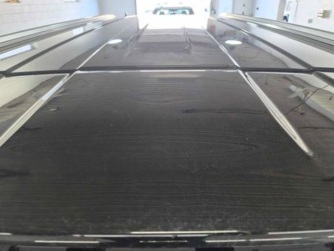 Used 2022 Chevrolet Suburban LS image 26