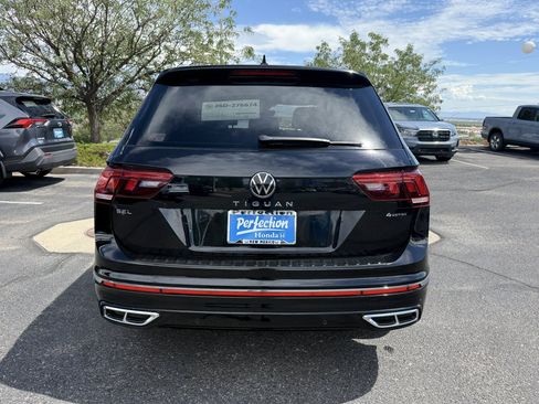 Used 2024 Volkswagen Tiguan SEL R-Line AWD/4WD image 6