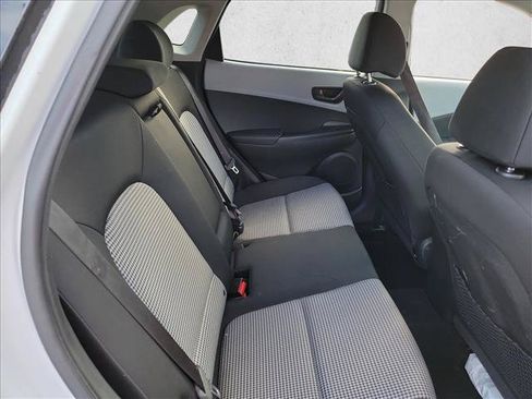 Used 2021 Hyundai Kona SEL Plus FWD image 16
