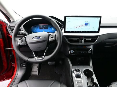New 2026 Ford Escape SE w/ PHEV Premium Package FWD image 15