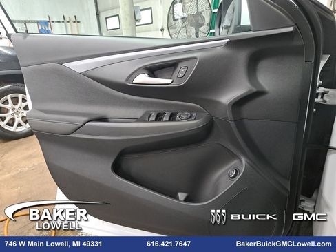 New 2025 Buick Envista Preferred w/ Convenience II Package image 26