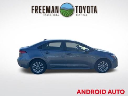 Used 2024 Toyota Corolla LE w/ LE Convenience Package image 4