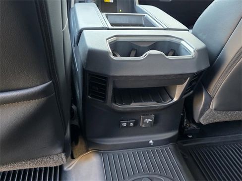 Used 2023 Toyota Tundra Limited image 11