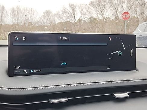 Certified 2025 Genesis GV70 2.5T w/ Sport Prestige Package image 13