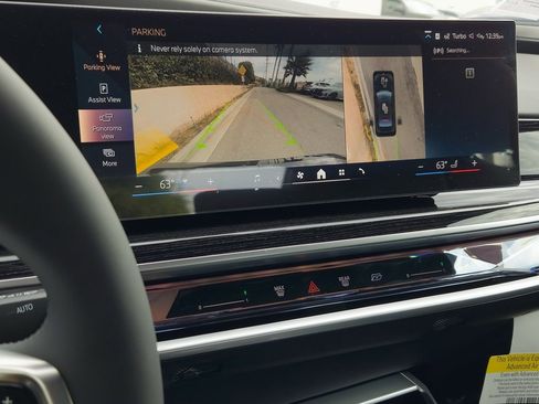 New 2026 BMW i7 eDrive50 w/ M Sport Package image 14