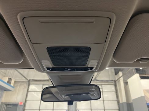 Used 2023 Honda CR-V LX image 23