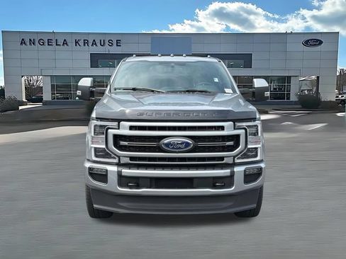 Used 2022 Ford F250 Lariat w/ Lariat Ultimate Package AWD/4WD image 2