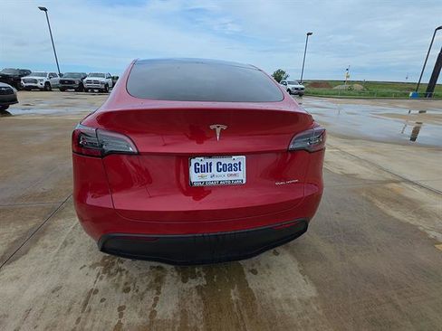 Used 2023 Tesla Model Y Long Range AWD/4WD image 6