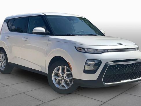 Used 2021 Kia Soul S FWD image 3